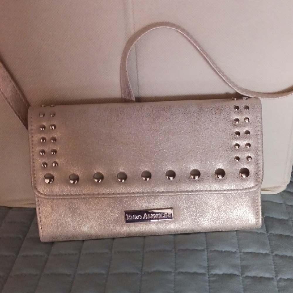 NWOT Enzo Angiolini Silver Bag